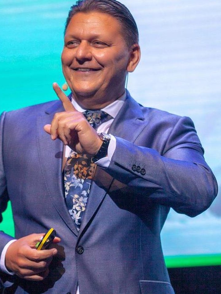 Krnács Zsolt