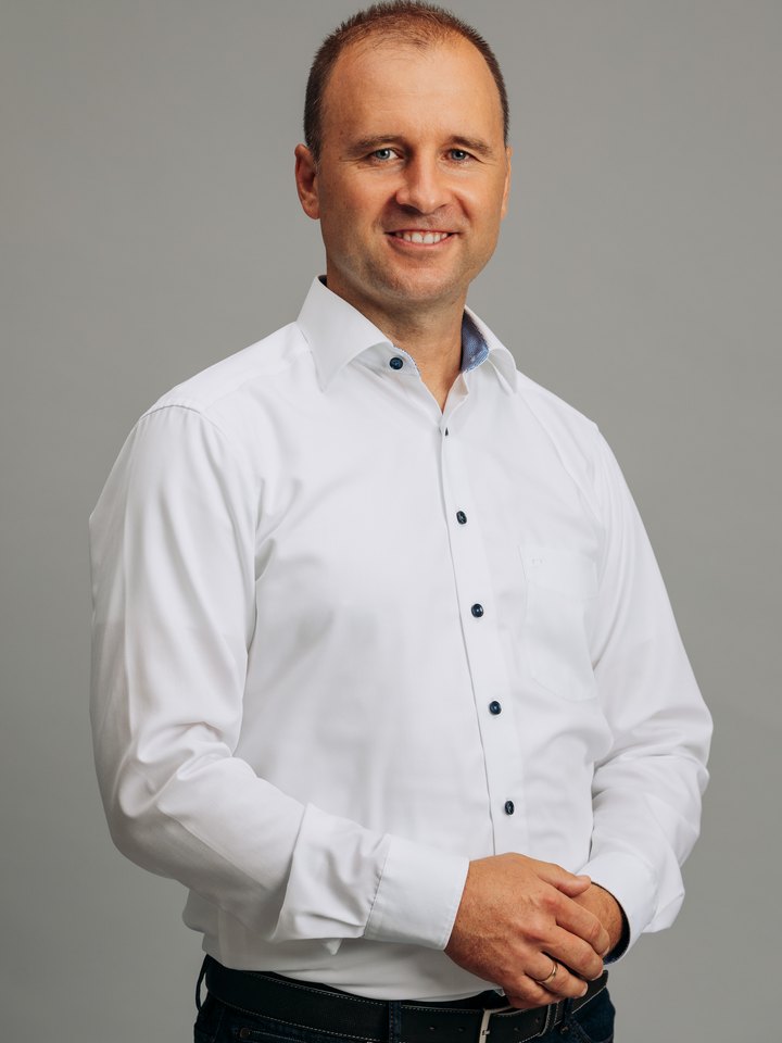 Dr. Rákóczi Csongor